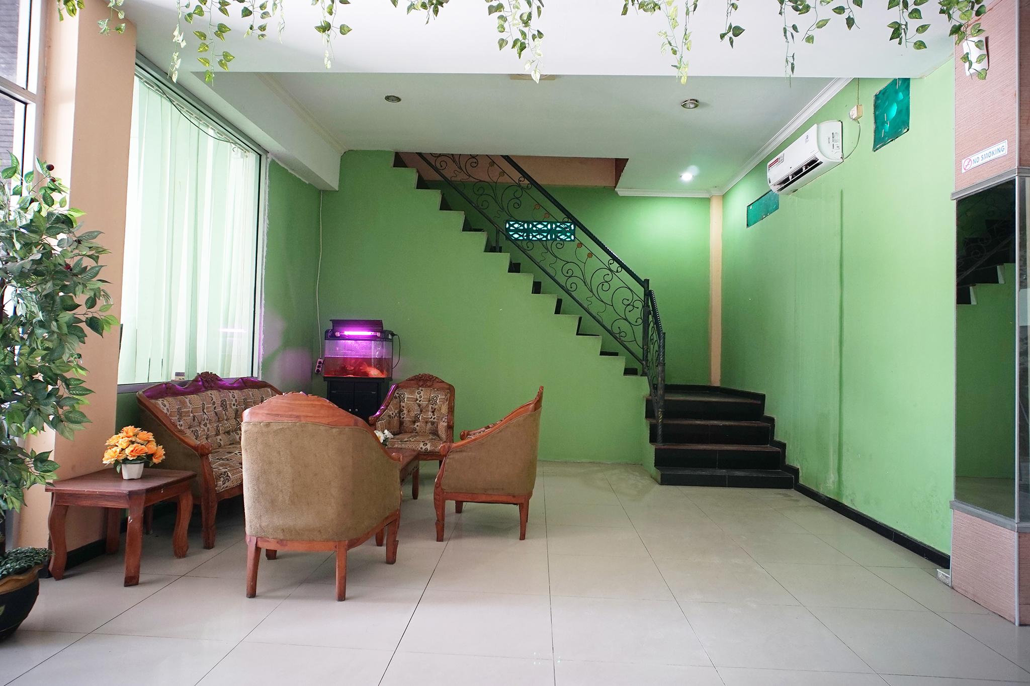 Capital O 2885 Hemra Hotel Balikpapan  Exterior foto